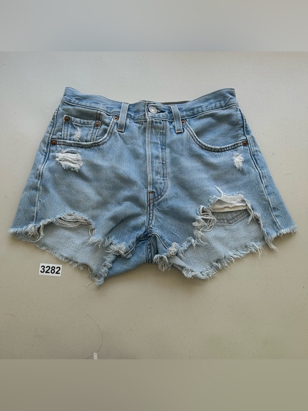 Levi's Premium 501 High Rise Distressed Denim Shorts Light Wash Size 28